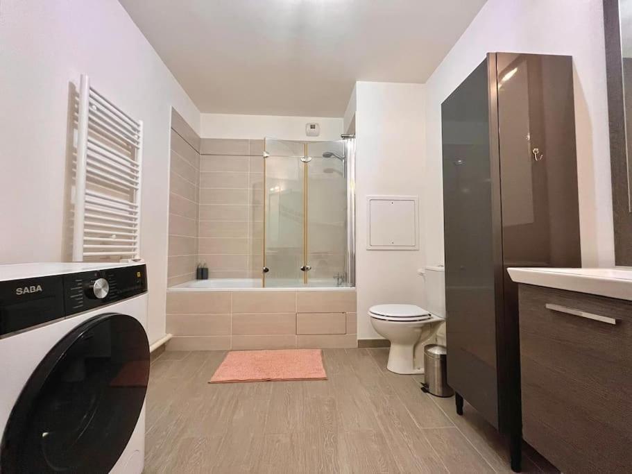 Entire Appartment, 2 Confortable At *